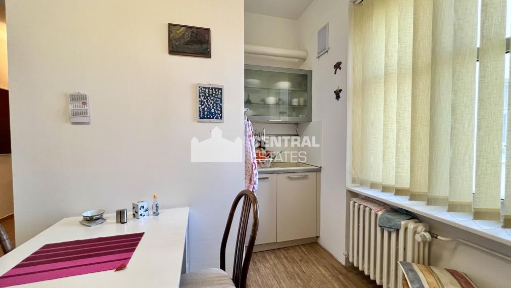 Staromestský 3- izbový byt s balkónom na prenájom v Starom meste