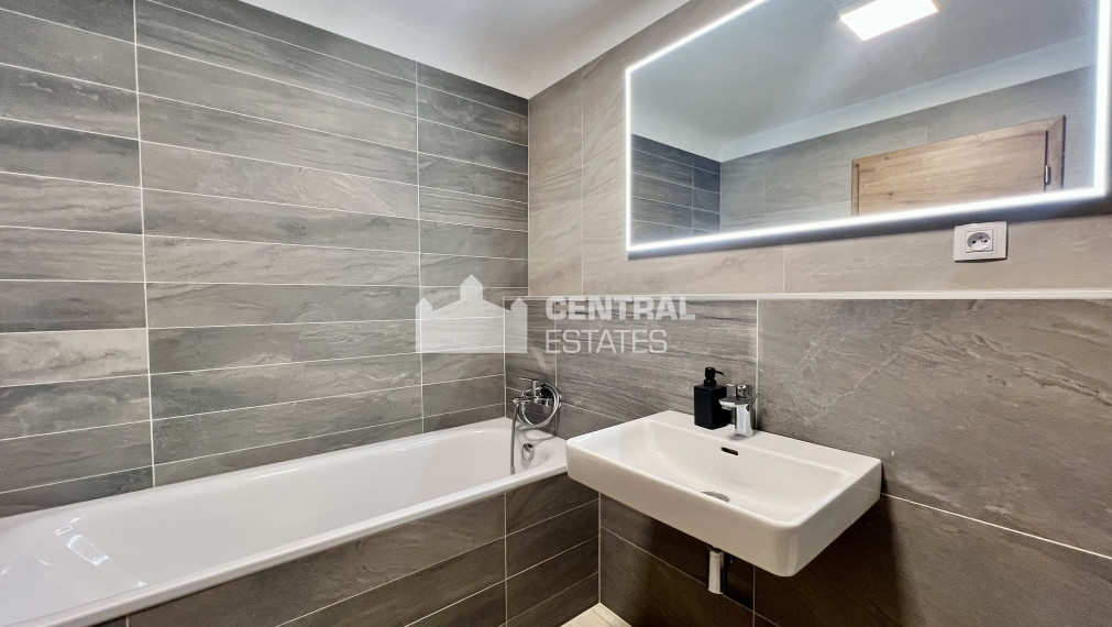 Luxusný 2- izbový byt v novostavbe Premiére s terasou na prenájom v Starom meste