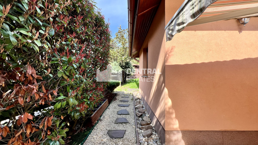 Ekologický 3- izbový rodinný dom so záhradou a garážou na predaj v Limbachu