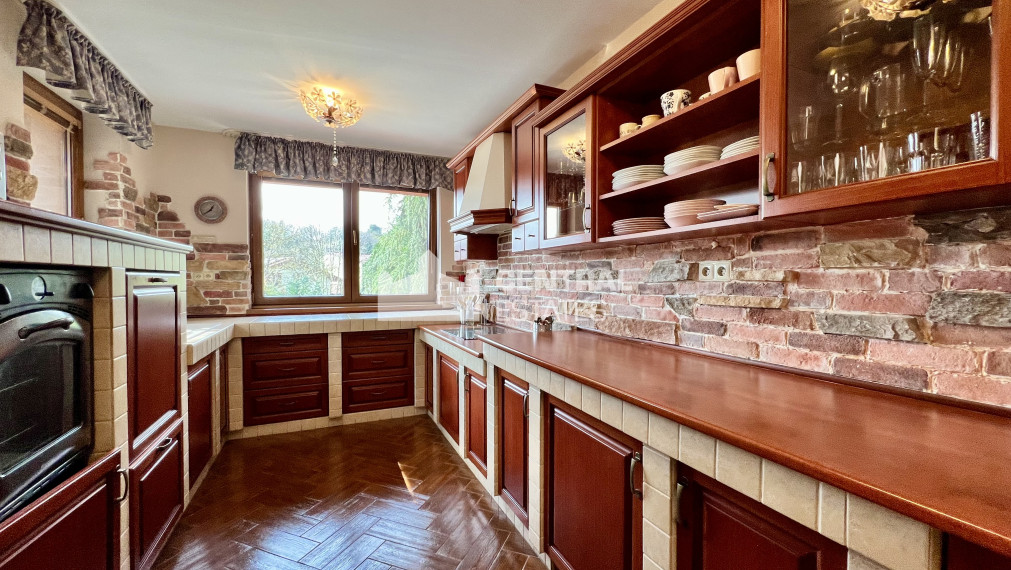 Ekologický 3- izbový rodinný dom so záhradou a garážou na predaj v Limbachu