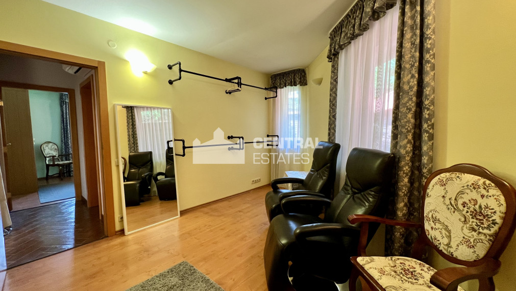 Ekologický 3- izbový rodinný dom so záhradou a garážou na predaj v Limbachu