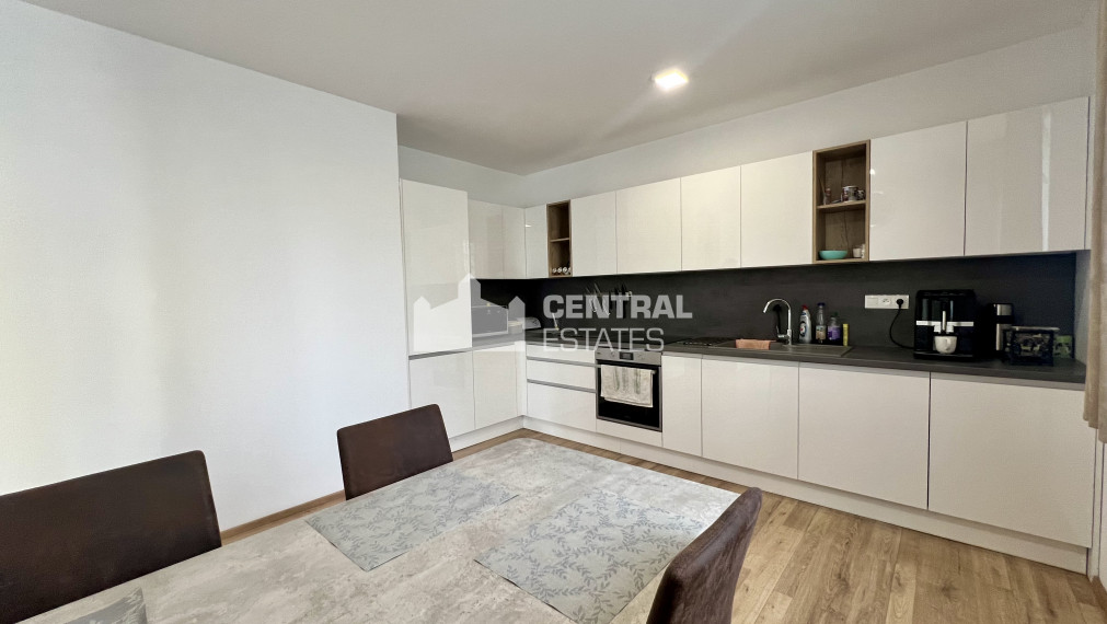 Moderný 3- izbový byt v novostavbe so záhradou a parkovaním na prenájom v Devínskej Novej Vsi