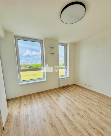 Krásny 3- izbový byt v novostavbe s balkónom na prenájom v Petržalke