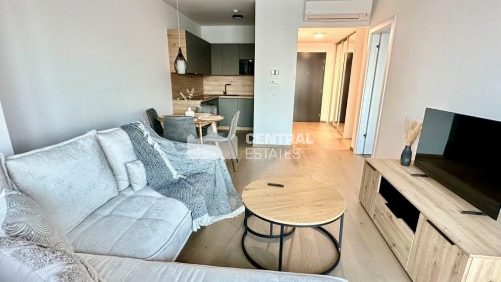 Krásny 2- izbový byt v novostavbe s lodžiou parkovaním na prenájom v Starom meste