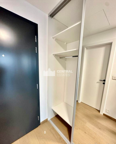 Krásny 2- izbový byt v novostavbe s lodžiou parkovaním na prenájom v Starom meste