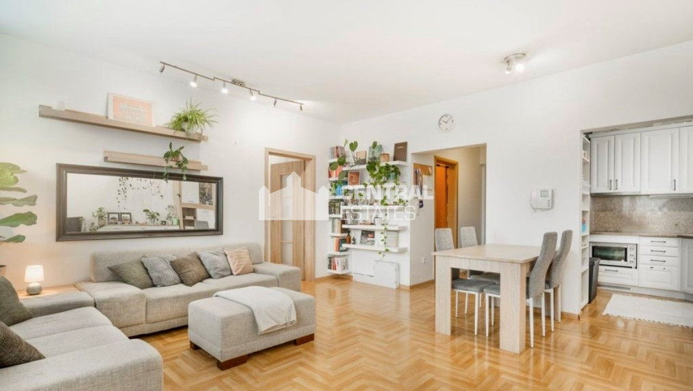 Krásny 2- izbový byt v novostavbe s balkónom na prenájom v Novom meste