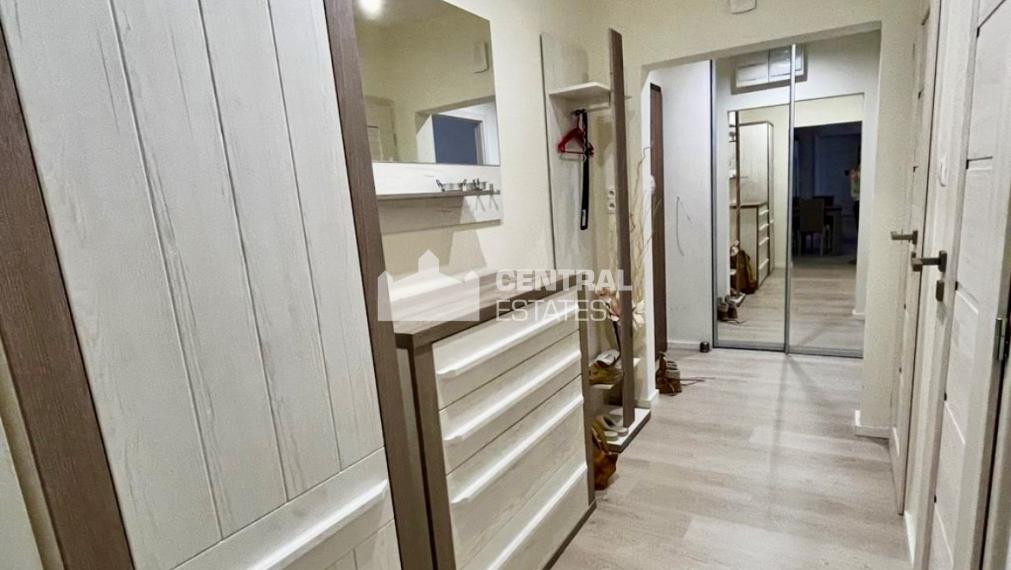 Príjemný 2,5- izbový byt s balkónom na prenájom v Ružinove