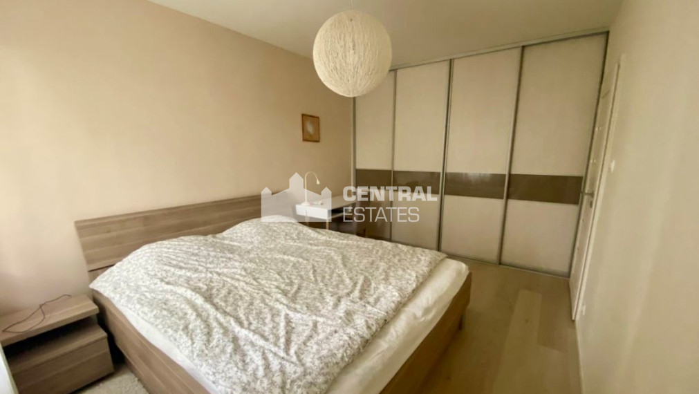 Príjemný 2,5- izbový byt s balkónom na prenájom v Ružinove