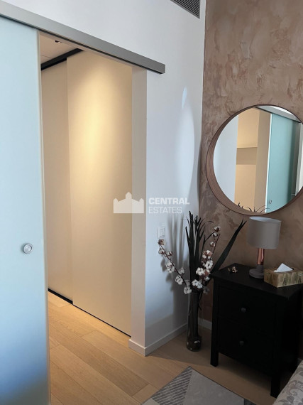 Luxusný 2- izbový byt v novostavbe Skypark s lodžiou na prenájom v Starom meste