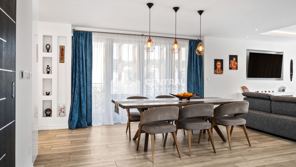 Prémiová 3- podlažná 6- izbová rodinná vila na prenájom v Záhorskej Bystrici