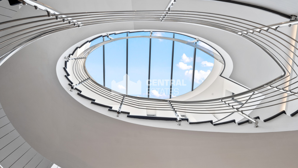 Prémiová 3- podlažná 6- izbová rodinná vila na prenájom v Záhorskej Bystrici