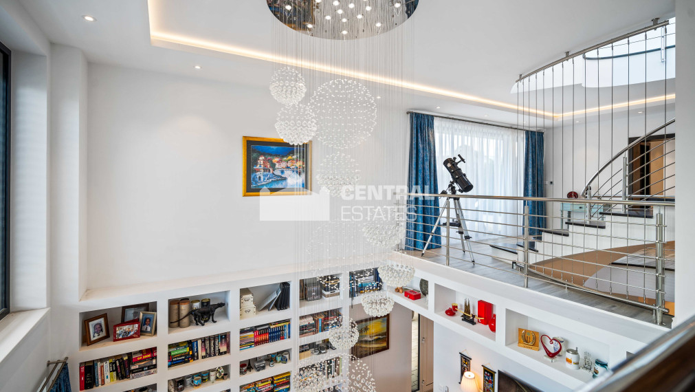 Prémiová 3- podlažná 6- izbová rodinná vila na prenájom v Záhorskej Bystrici