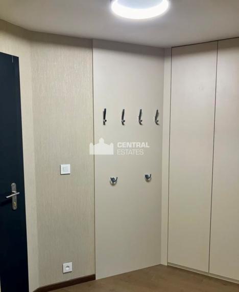 Krásny klimatizovaný 2- izbový byt v Eurovea tower s lodžiou na prenájom v Starom meste