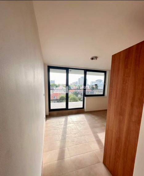 Slnečný 4- izbový byt v novostavbe s veľkou terasou na prenájom v Ružinove