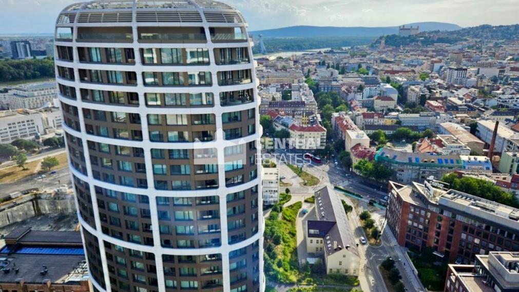 Útulný 2- izbový byt v novostavbe Skypark s loggiou na prenájom v Starom meste