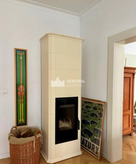 Kompletne zrekonštruovaný 3- izbový byt na prenájom v Starom meste