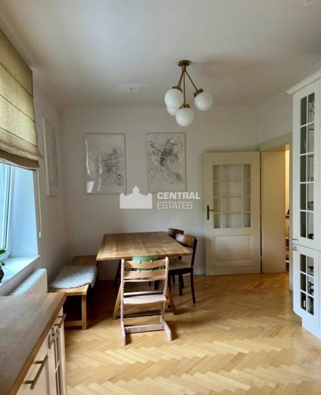 Kompletne zrekonštruovaný 3- izbový byt na prenájom v Starom meste