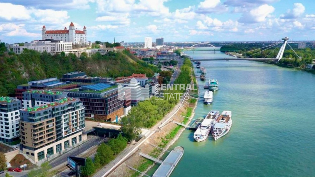 Slnečný 2- izbový byt v novostavbe Zuckermandel s terasou na prenájom v Starom meste