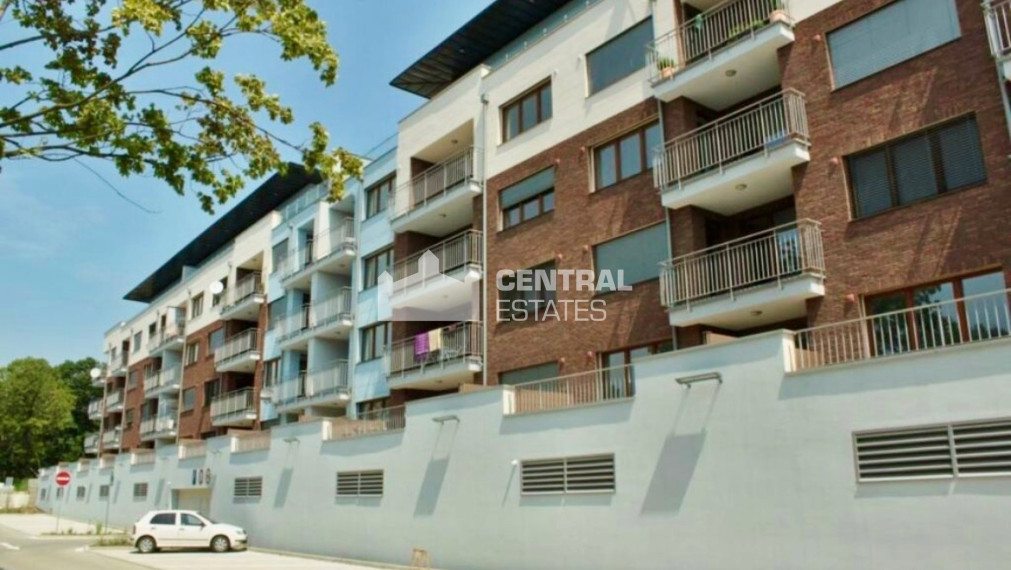 Príjemný 2- izbový byt v novostavbe s terasou na prenájom v Starom meste