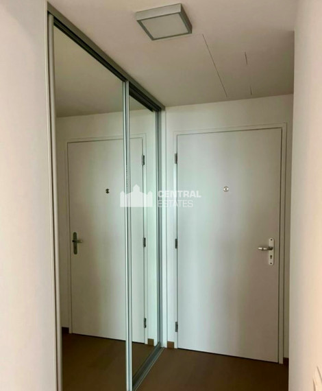 Moderný 2- izbový byt v novostavbe Skypark s lodžiou na prenájom v Starom meste