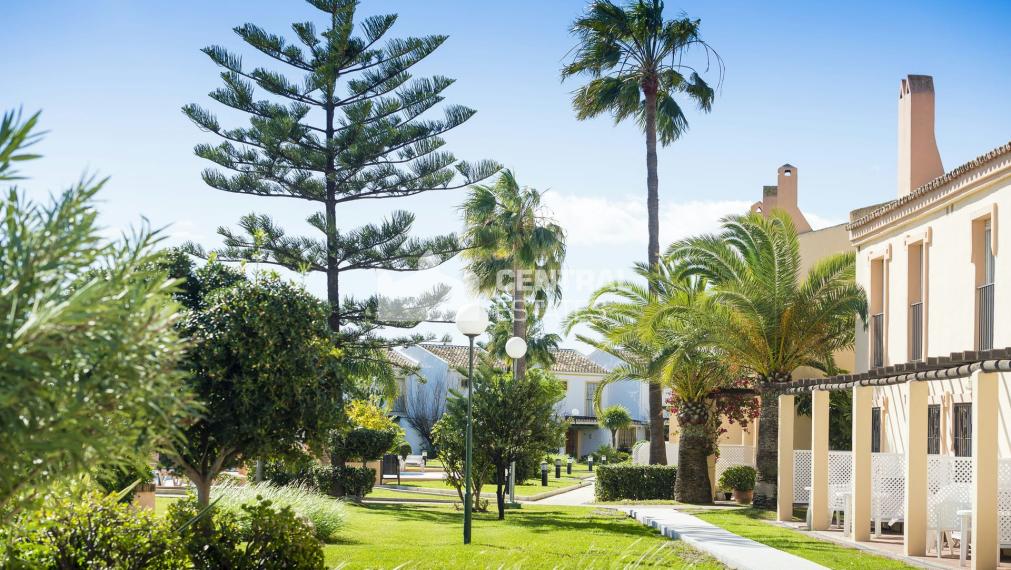 Priestranné apartmány na predaj v Španielsku na pobreží Costa del Sol