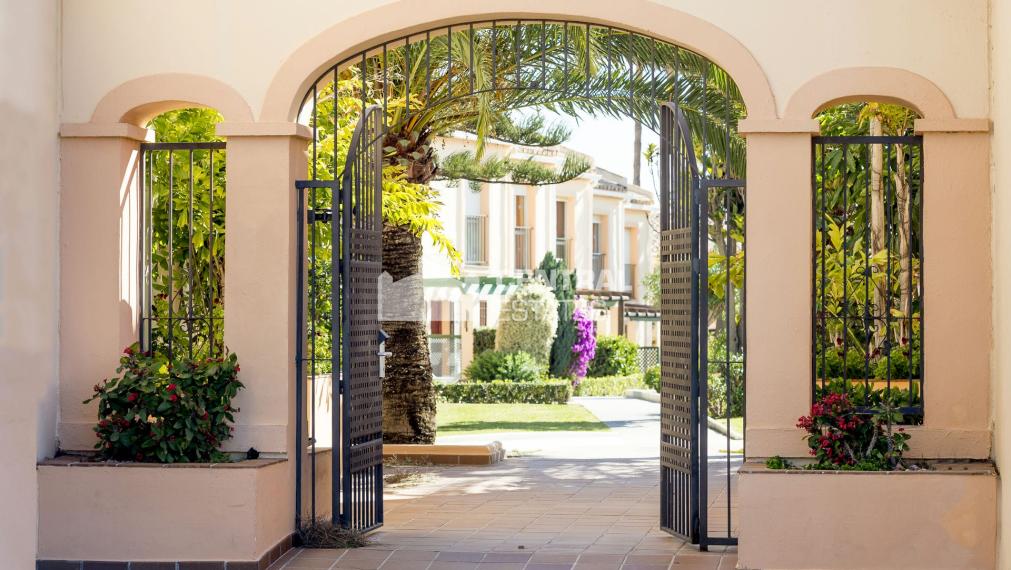 Priestranné apartmány na predaj v Španielsku na pobreží Costa del Sol