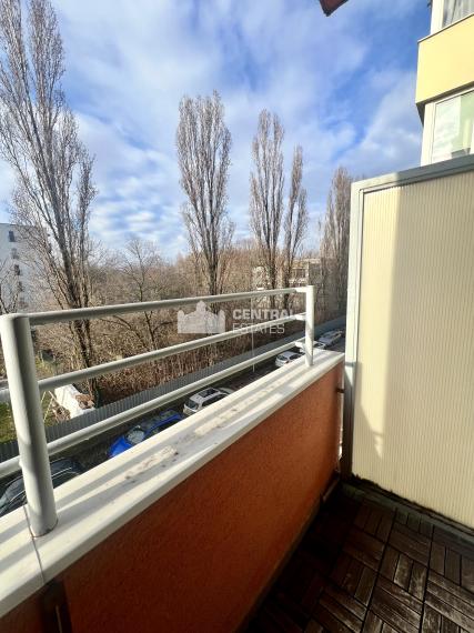 Priestranný 2- izbový byt v novostavbe s balkónom a parkovaním na predaj v Ružinove