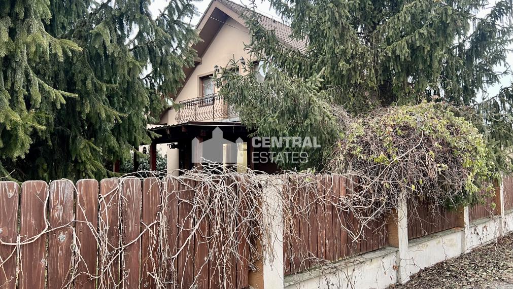 5- izbový rodinný dom s rozľahlým pozemkom na predaj v Tomášove