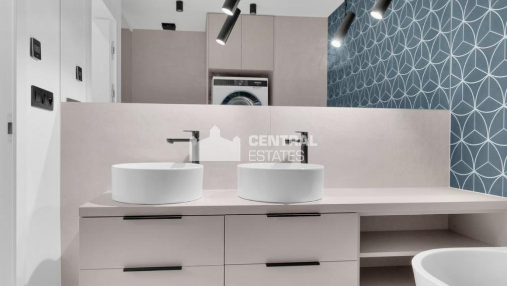 Prémiový 4- izbový byt v novostavbe s terasou na prenájom v Novom meste