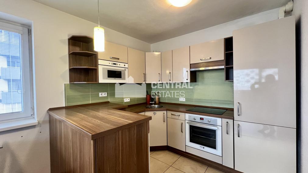 Priestranný 2-izbový byt v novostavbe s lodžiou na predaj v Podunajských Biskupiciach PREDANÝ