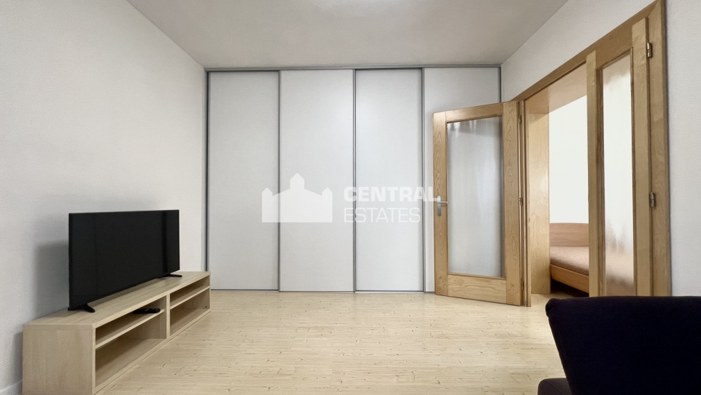 Pekný 2- izbový byt na prenájom v Starom meste