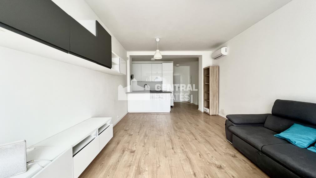 2- izbový byt v novostavbe s balkónom na predaj v Novom meste PREDANÝ