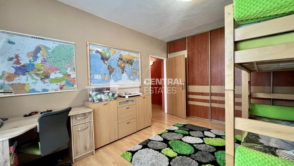 Útulný 3- izbový byt s 2 balkónmi na predaj v Senci