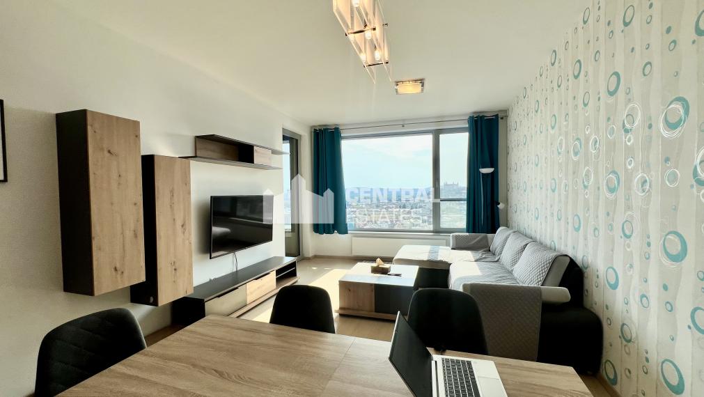 Priestranný nový 2i byt v jedinečnej novostavbe s lodžiou a parkovaním na prenájom v Starom meste