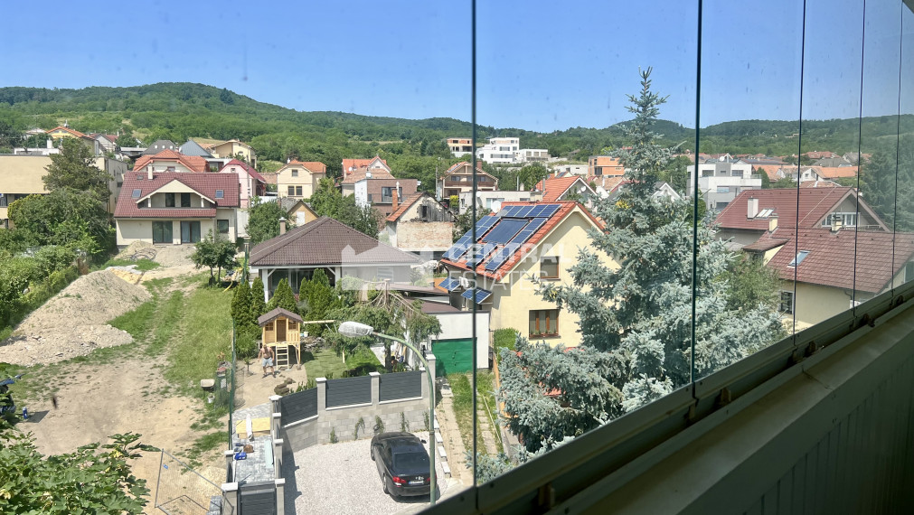 1- izbový byt s lodžiou v pôvodnom stave na predaj v Rači PREDANÝ