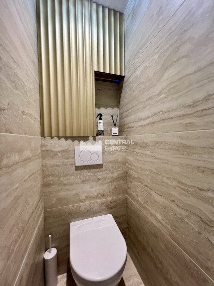 Kompletne zrekonštruovaný 3- izbový byt s lodžiou na predaj v Šamoríne PREDANÝ