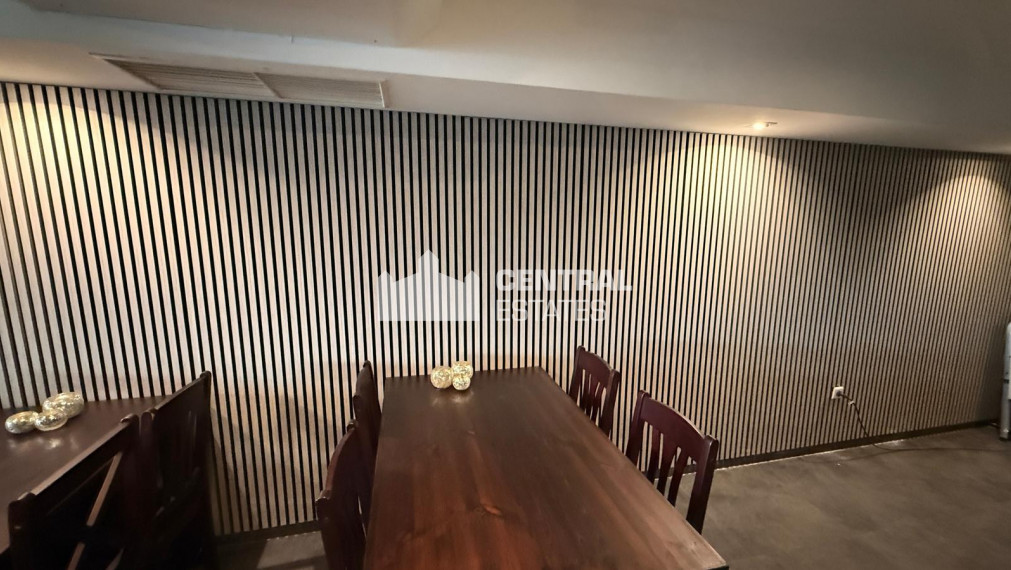 Spacious commercial space 270m2 for rent Karlova Ves