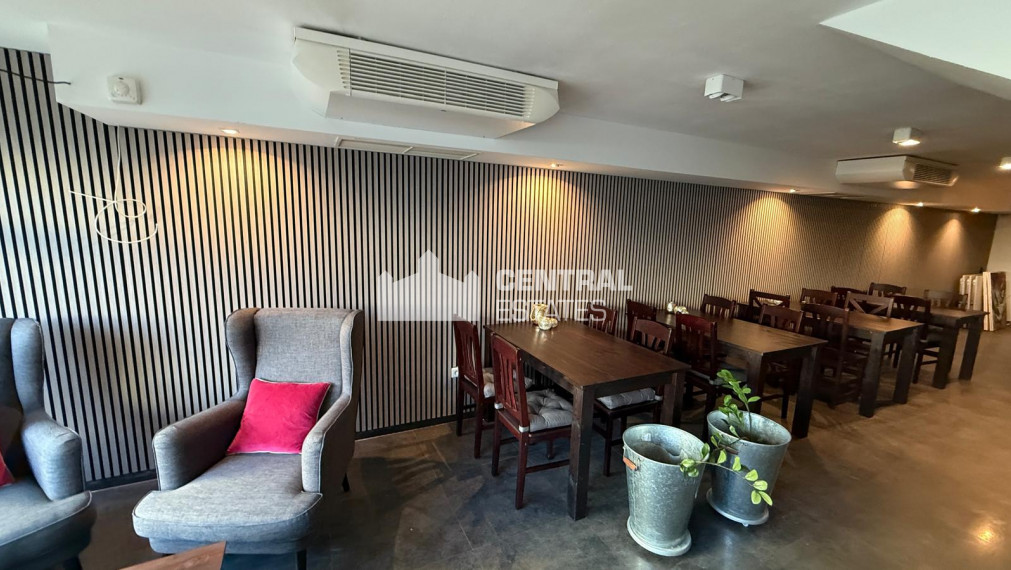 Spacious commercial space 270m2 for rent Karlova Ves