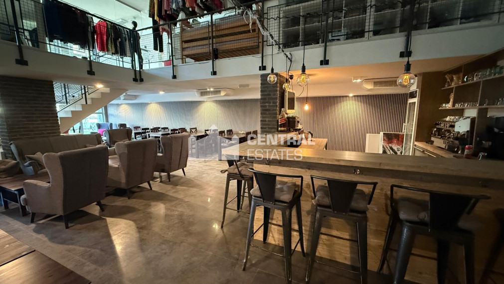 Spacious commercial space 270m2 for rent Karlova Ves