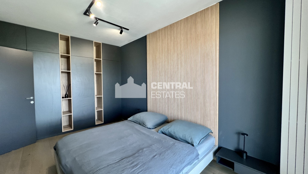 Nadštandardný 2-izbový byt v Eurovea tower na prenájom v Starom meste