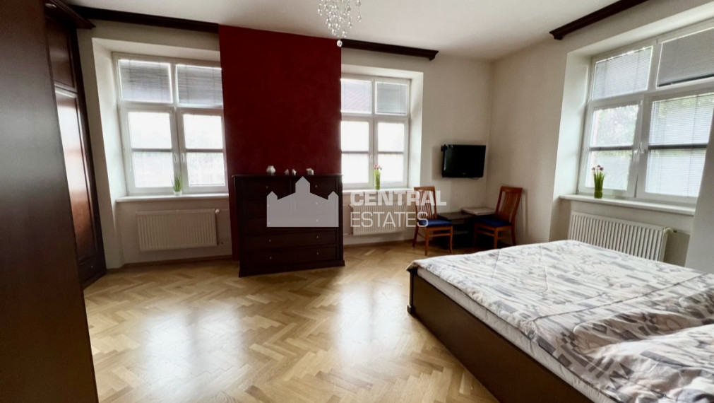 Kompletne zariadený klimatizovaný 3- izbový byt na prenájom v Ružinove