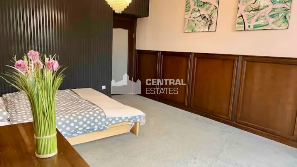 Kompletne zariadený klimatizovaný 3- izbový byt na prenájom v Ružinove