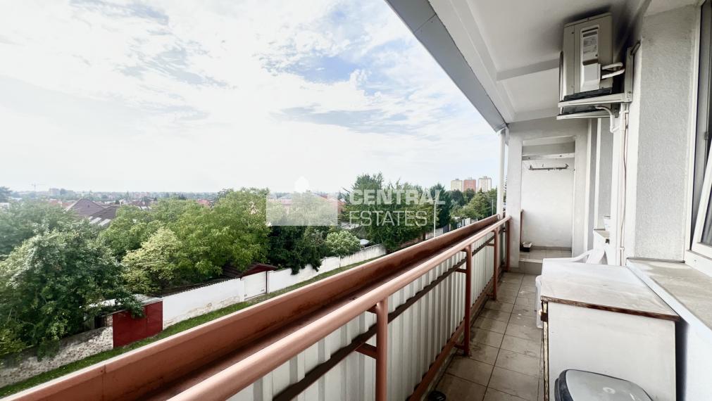 Spacious 3- bedroom apartment with balcony and cellar for sale in Rača