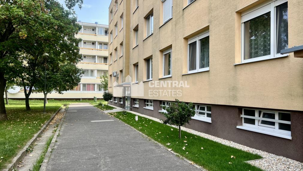 Spacious 3- bedroom apartment with balcony and cellar for sale in Rača