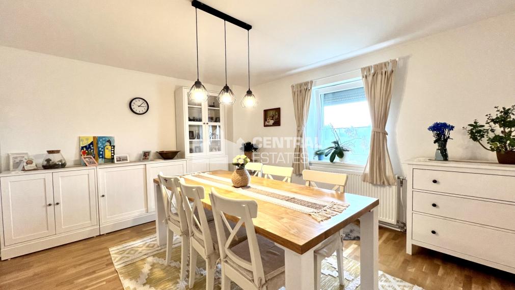 5- izbový rodinný dom s veľkým pozemkom na predaj v Lehniciach