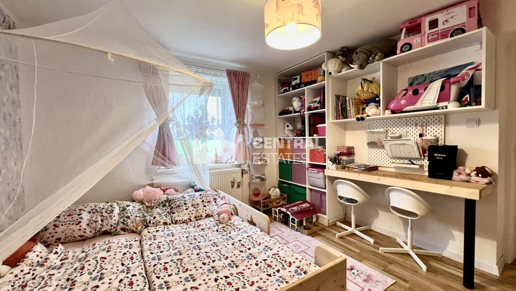 5- izbový rodinný dom s veľkým pozemkom na predaj v Lehniciach