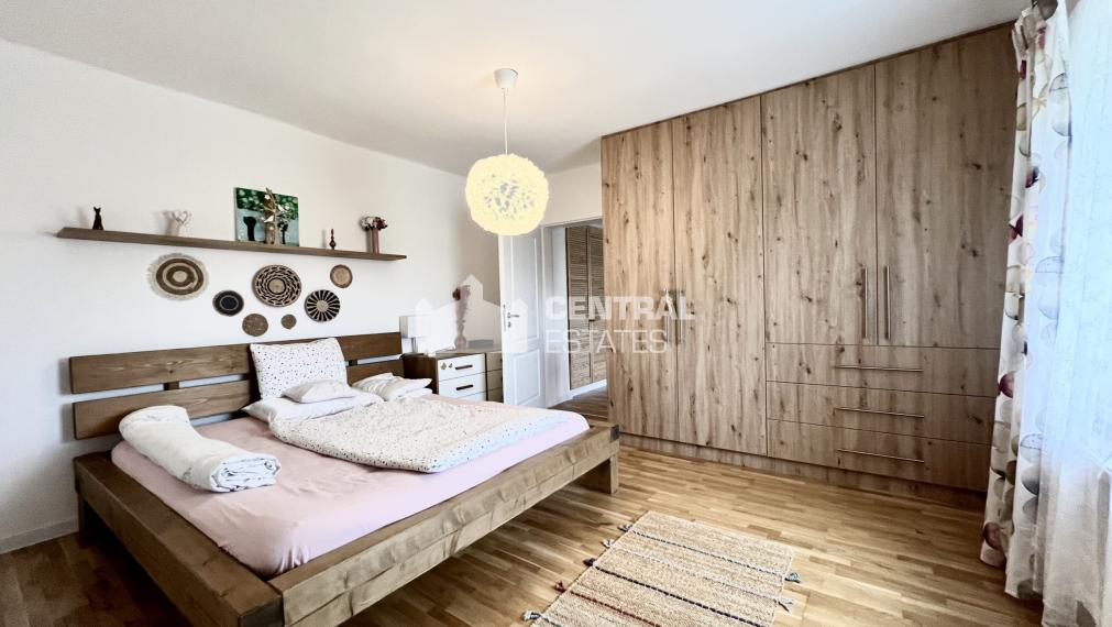 5- izbový rodinný dom s veľkým pozemkom na predaj v Lehniciach