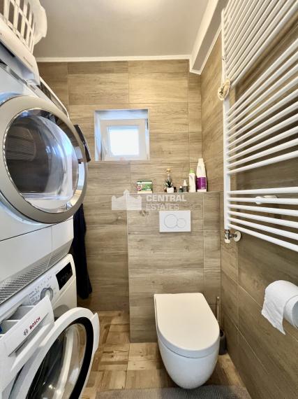 5- izbový rodinný dom s veľkým pozemkom na predaj v Lehniciach