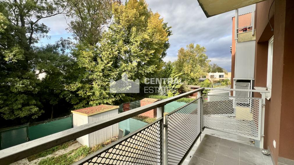 Priestranný 2- izbový byt s balkónom na predaj v Rovinke