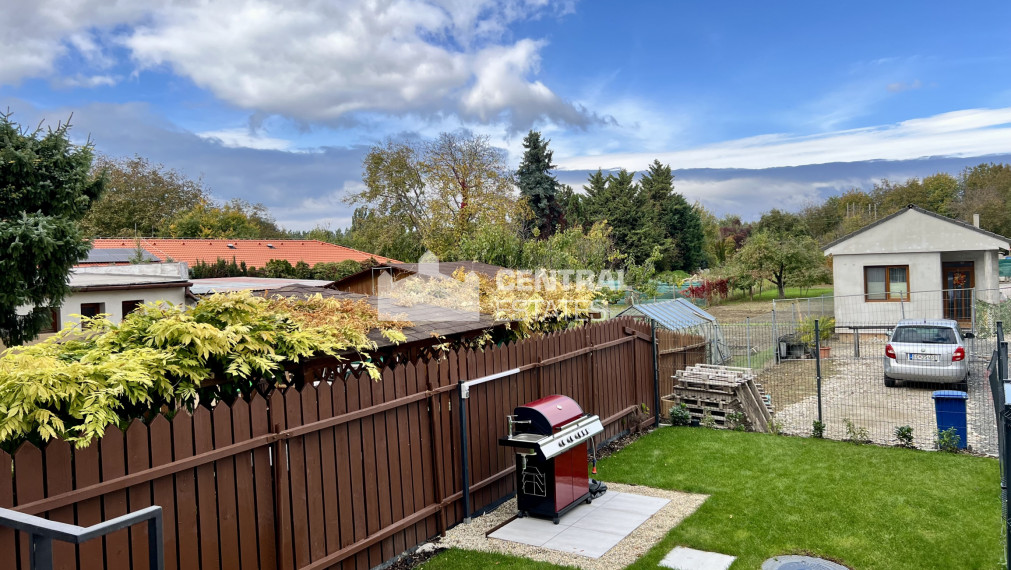 Kompletne zrekonštruovaný rodinný dom na predaj v Ivanke pri Dunaji